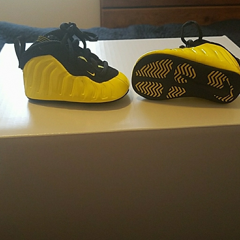 Baby shoes